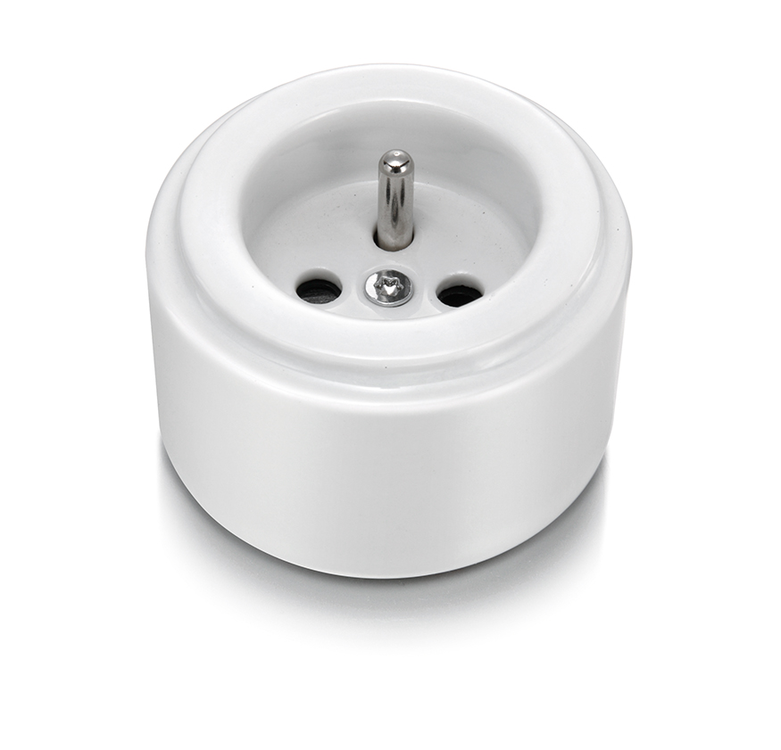 DO opbouw stopcontact met pinaarding 16A/250V porselein wit
